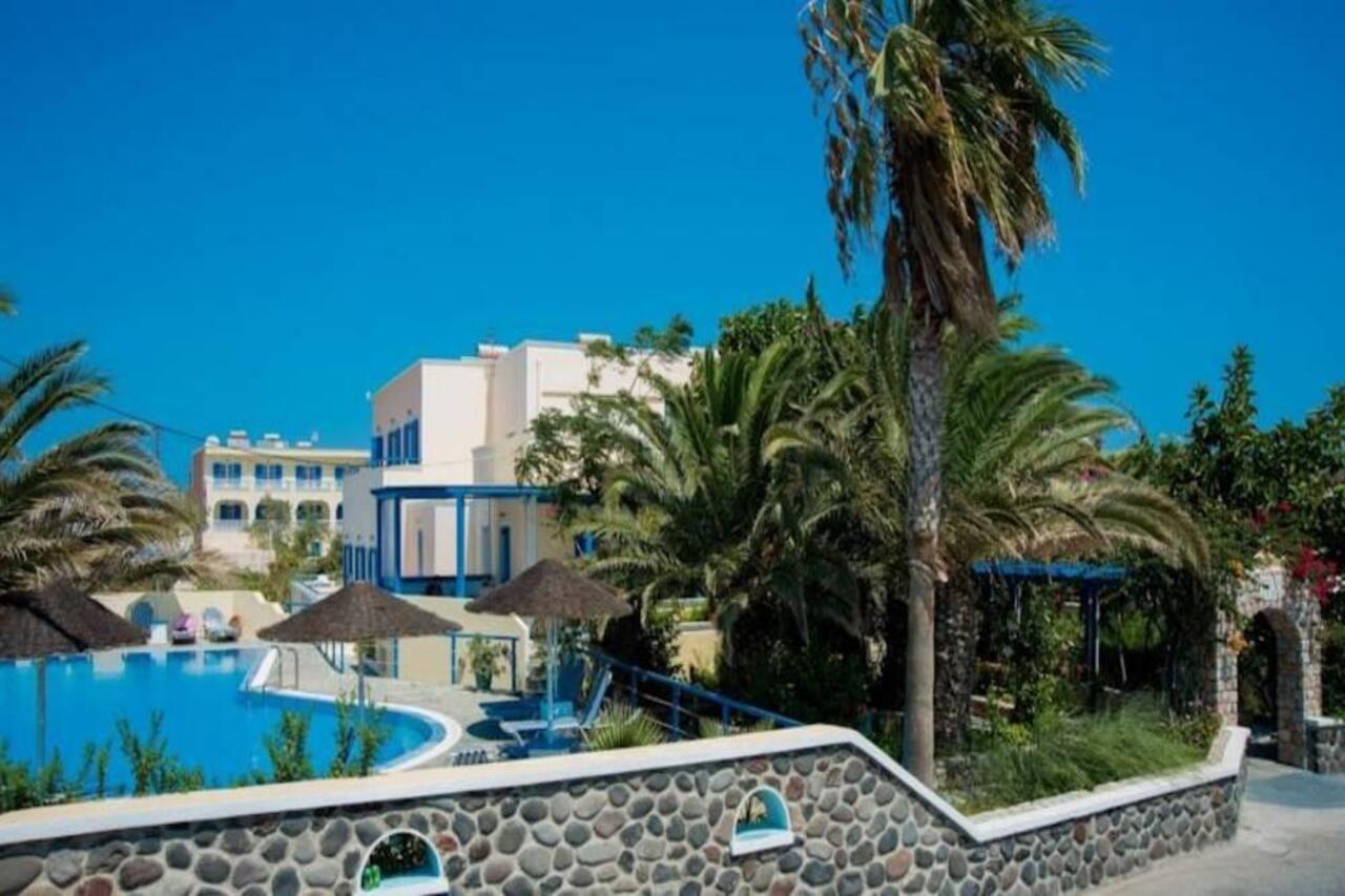 Hotel Avra Камари Экстерьер фото